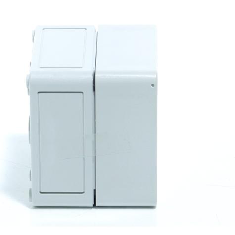 Polycarbonat-Gehäuse 6STK pro Verpackungseinheit  Neu geöffnete OVP